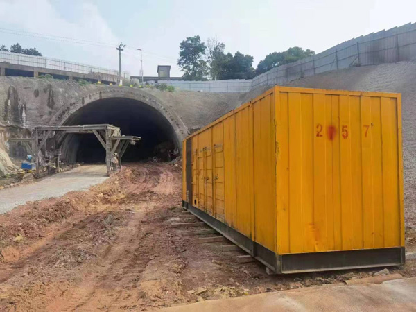 馆陶发电机出租自启装置的工作原理是什么？
